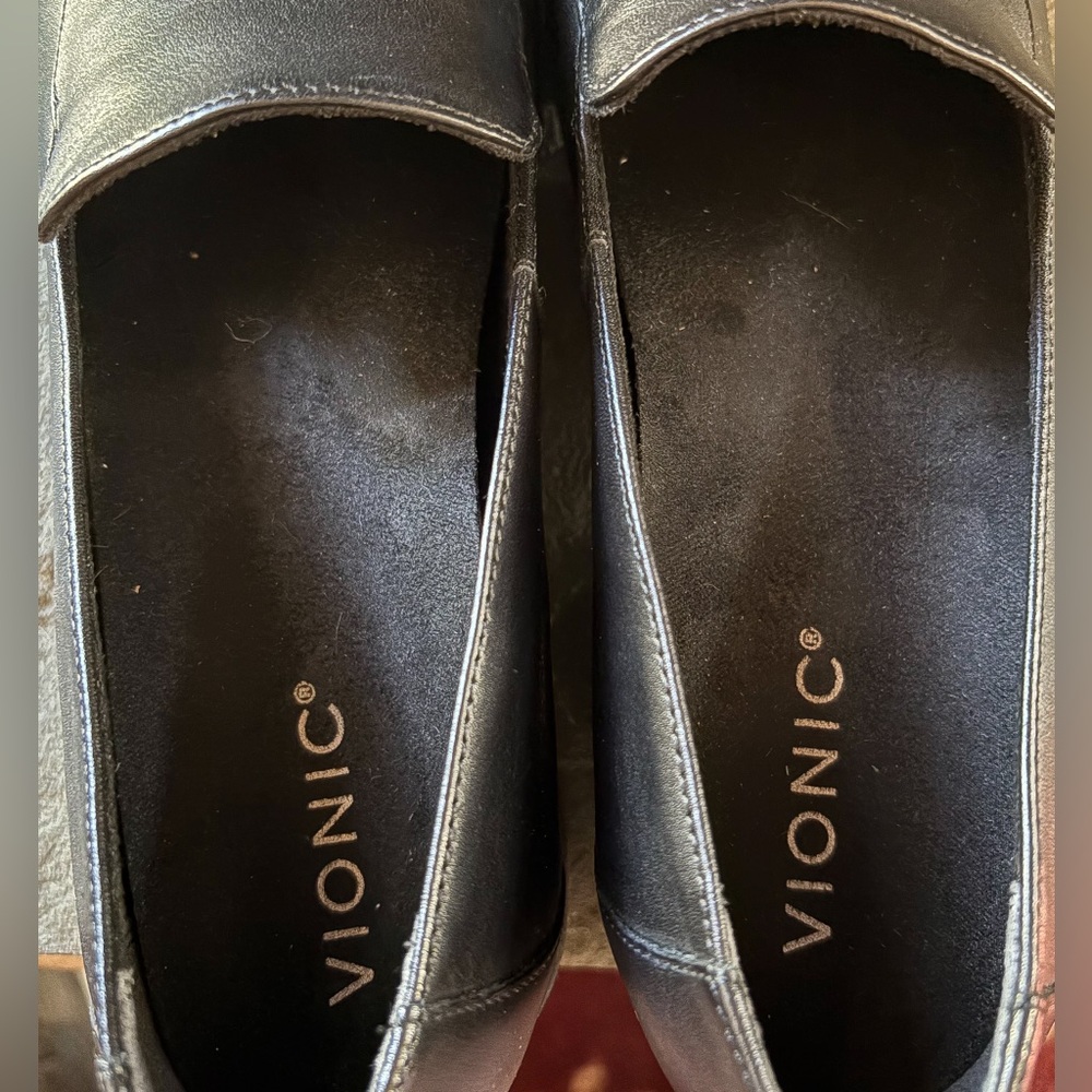 Vionic Kensley Black Loafers Womens Size 10 - image 5